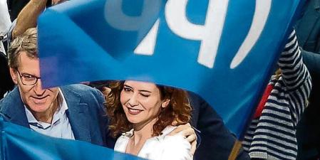 Isabel Diaz Ayuso y Alberto Nuñez Feijóo en la campanya electoral Fotos para Asier