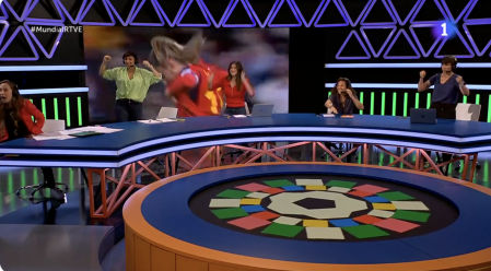 La euforia de Alicia Arévalo al narrar el gol de Olga Carmona que dio la victoria a España en el Mundial