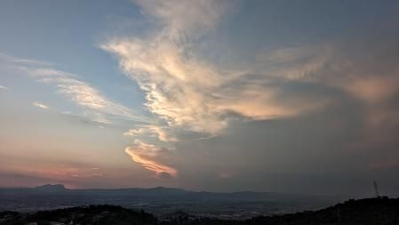 Atardecer en Montserrat.