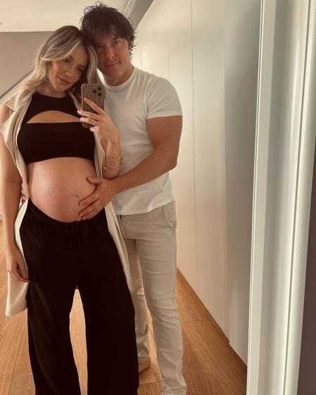 Jordi Cruz y Rebecca Lima presentan a su bebé