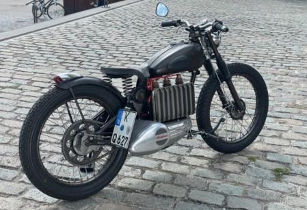 Electric Ladyland, la roquera moto eléctrica de alma retro inspirada en Jimi Hendrix.