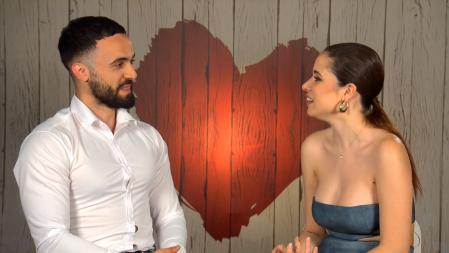 Álex y Miriam en 'First Dates'