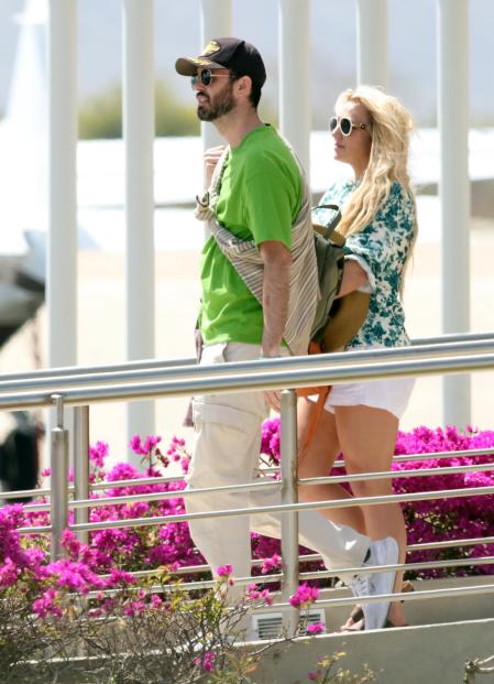 Singer Britney Spears and Cade Hudson in Los Cabos