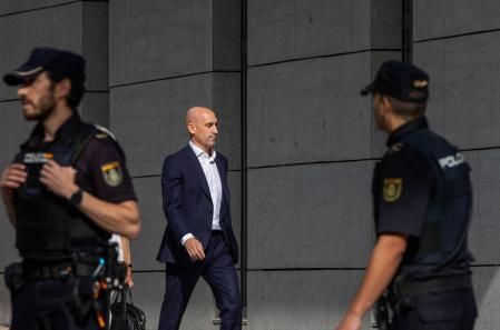 Rubiales, cerca de la entrada de la Audiencia Nacional.
