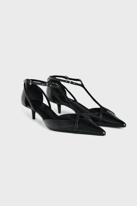 Zapatos de la colección de Zara x Steven Meisel