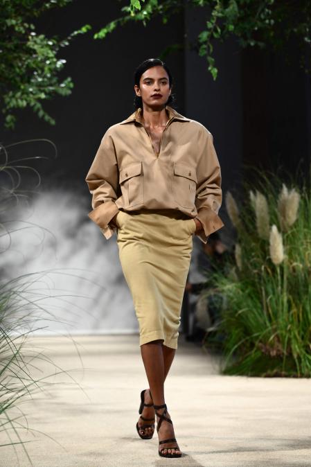 La falda lápiz, el nuevo pantalón de sastre