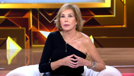 La presentadora hacía un inciso antes de terminar el programa y anunciaba que no presentará 'TardeAR' los viernes.
