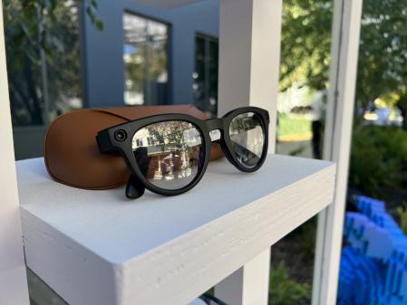 Así son las gafas inteligentes que ha lanzado Ray-Ban junto a Meta