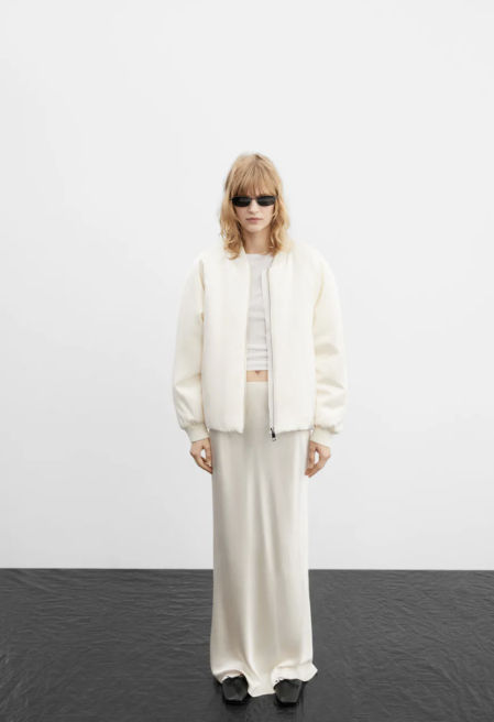 Bomber satinada de Mango