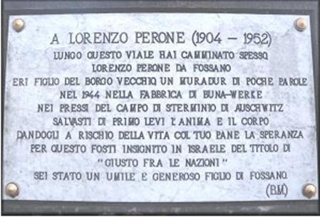 Placa en honor de Lorenzo Perone en Fossano
