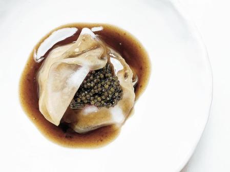 Apionabo y crema de caviar