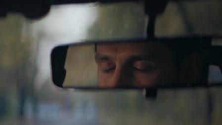 Conducir tras una comida copiosa puede provocar somnolencia&nbsp;