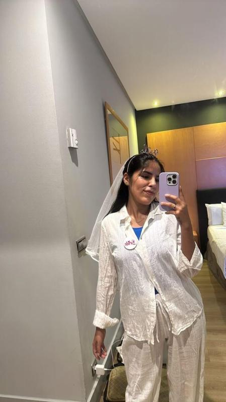 Isa está nerviosa y muy feliz ante la celebración de su inminente boda con Asraf Beno.