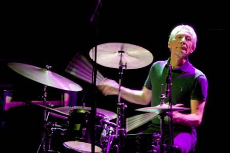 El batería Charlie Watts, fallecido en 2021, en un concierto en la sala Luz de Gas de Barcelona