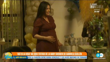 Gabriela Guillén en la babyshower