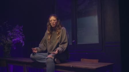 Berta Reyes, una de las entrevistadas, en el rodaje del documental