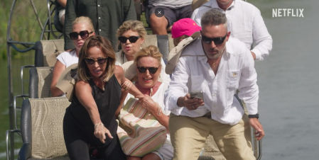 Kiko Hernández y María Patiño se emocionan al avistar un cocodrilo; Belén Esteban cada vez más mareada por el viaje en barco