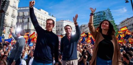 Feijóo, Aznar y Ayuso en la protesta que concentró a 80.000 personas en Madrid