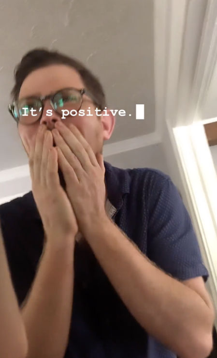 La pareja deseaba criar hijos y decidió que la adopción era la mejor opción para ellos