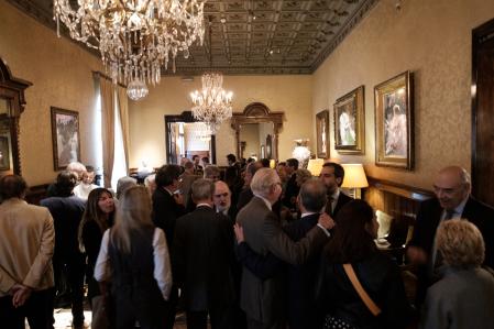 El fallecido Manuel Bertrand Vergés, presidente de la antigua sociedad de propietarios del Liceu, es homenajeado en el Círculo del Liceu