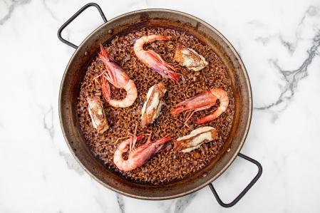 Los chefs Xavi Gómez y Dídac Closa comparten la responsabilidad al frente de la cocina.