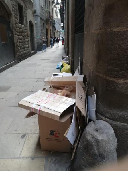 Basura en La Ribera.