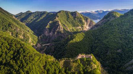 Ruinas del castillo de Poenari, que fuera residencia de Vlad Teppes, conocido como Drácula