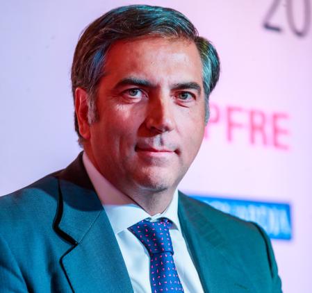 Miguel Carsi, presidente y CEO de Toyota España, recogió el premio a la Innovación