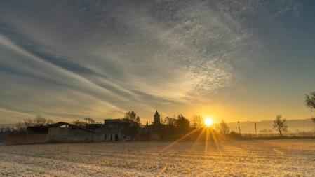 Amanecer con heladas en Manlleu.