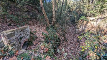 La Fuente de la Dinamita de Sant Fost de Campsentelles.