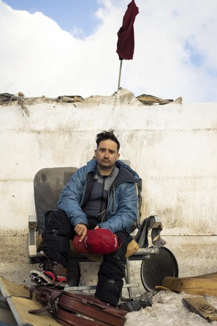 Juan Antonio Bayona durante el rodaje de 'La sociedad de la nieve'