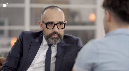 Risto Mejide entrevista a el Mago Pop en 'Viajando con Chester'