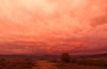 Candilazo al amanecer en Torelló.