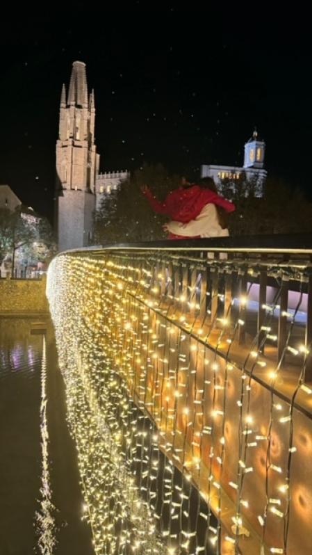 Ambiente navideño en Girona.