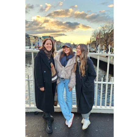 Paula Echevarría junto a varias amigas en Dublín