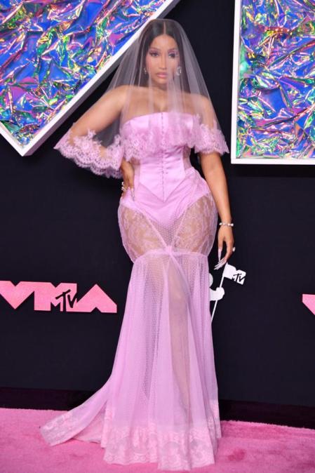 TOPSHOT - US rapper and singer Nicki Minaj arrives for the MTV Video Music Awards at the Prudential Center in Newark, New Jersey, on September 12, 2023. (Photo by ANGELA WEISS / AFP)