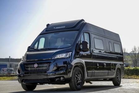 El camper Admiral K5.1 mide unos 6 metros de largo y cuesta menos de 80.000 euros 