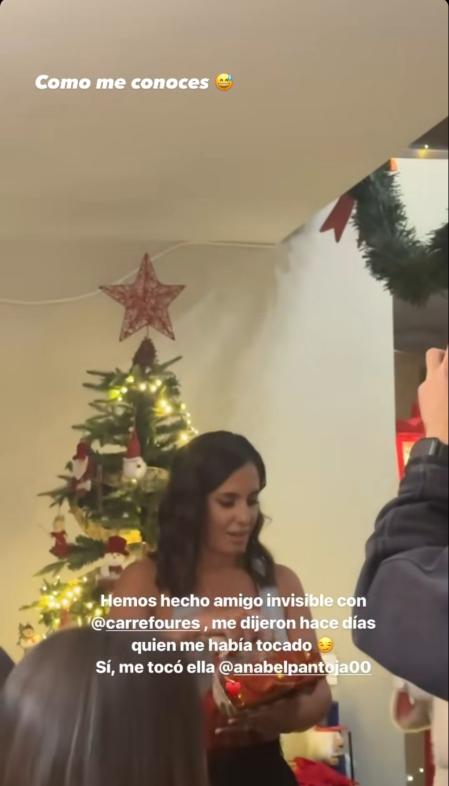 A Violeta Mangriñán le toca Anabel Pantoja en el amigo invisible