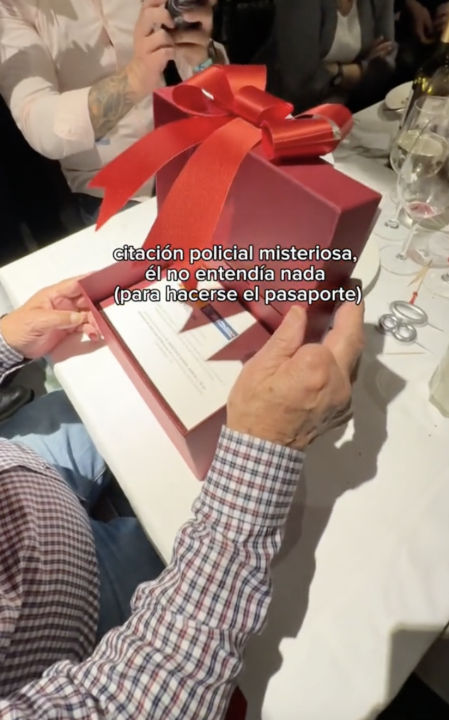 El abuelo podrá disfrutar de un viaje a Londres para visitar el Big Ben con toda la familia