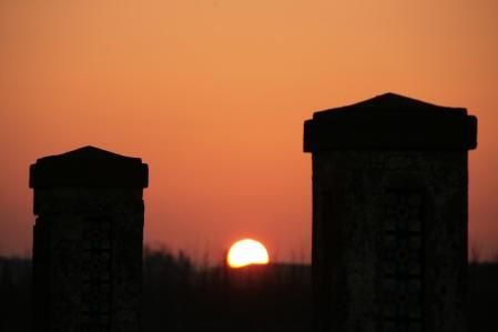 El orto en el cielo de candilazo.