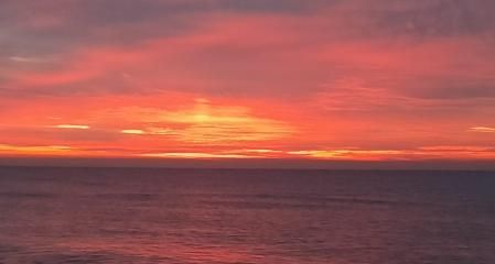 Candilazo con pilar solar en Gavà.