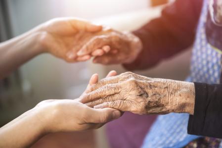 Acompañar a quienes lo necesitan puede ser un bonito gesto