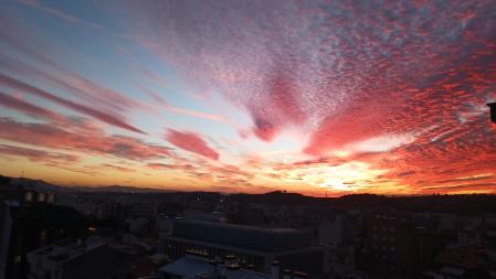 Captando los colores y las formas del cielo desde Granollers.
