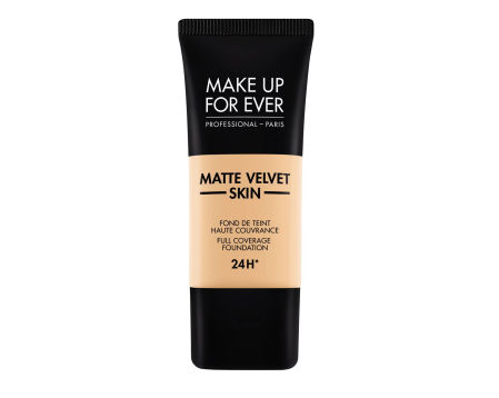 MAKE UP FOR EVER Matte Velvet Skin, base de maquillaje fluida mate
