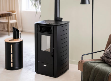 Estufa de pellet EQUATION Hella de 7kW.