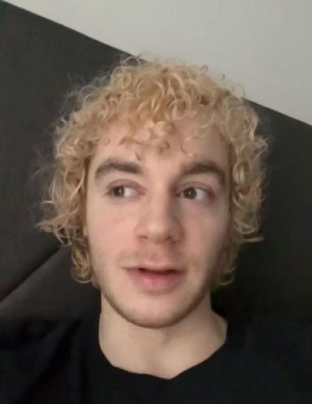 El joven cuenta que su entrevistadora odia el trabajo