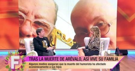 El hijo de Arévalo se sienta en 'Fiesta'