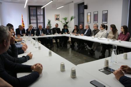 Reunión del conseller de Acció Climàtica y agricultores y regantes del Priorat.