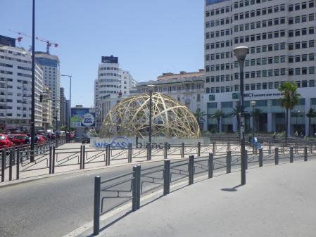 Una de las avenidas de la zona más moderna de Casablanca