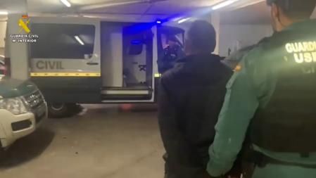 Un juez de Arganda del Rey decide si envía al asesino del triple crimen de Morata a prisión